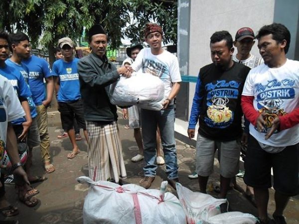 dok. korban banjir pamanukan 4 dok. korban banjir pamanukan 4